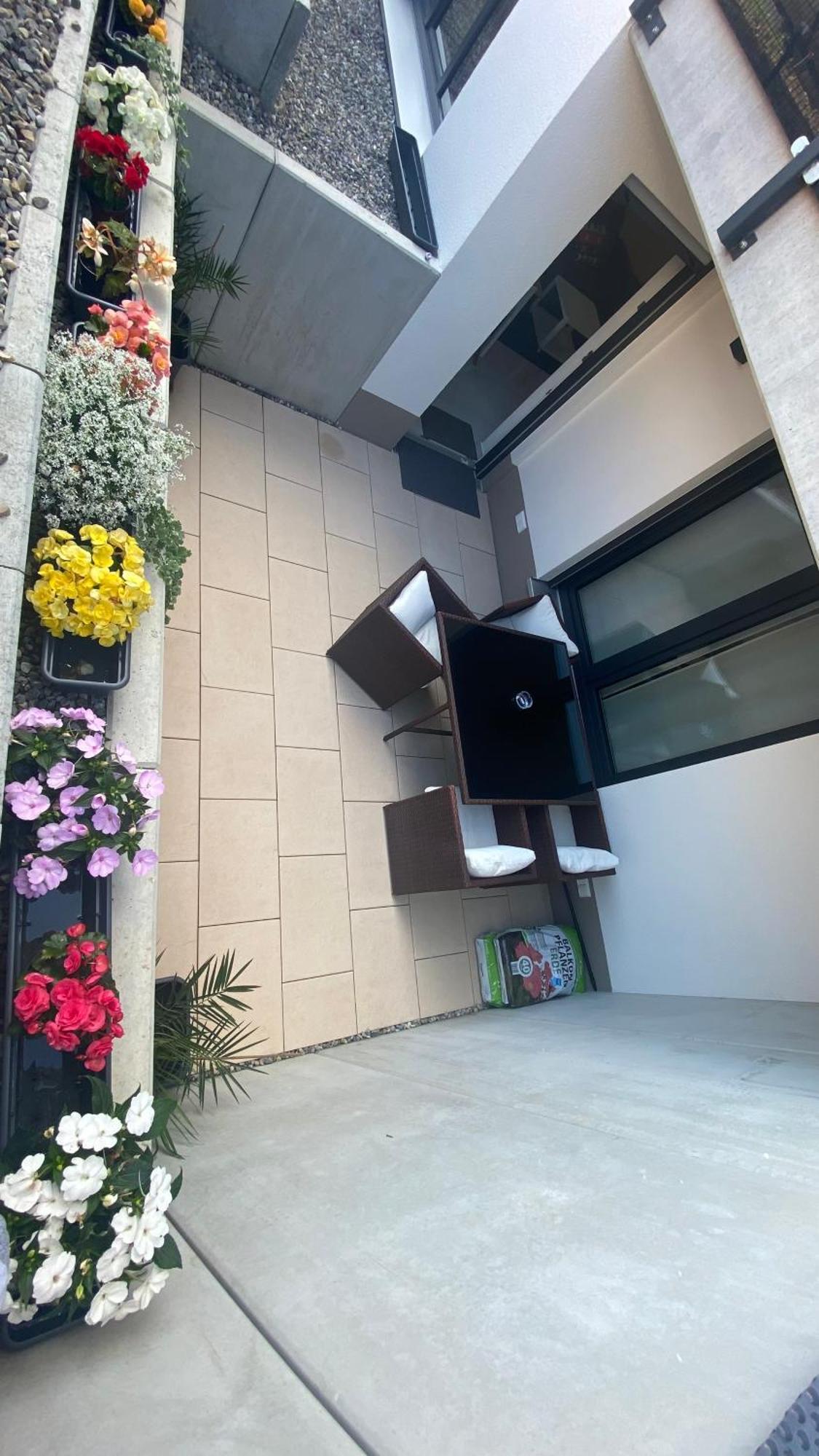 Stillvoll Neubau-Appart Nahe Legoland Und Fachklinik Ichenhausen Exteriér fotografie